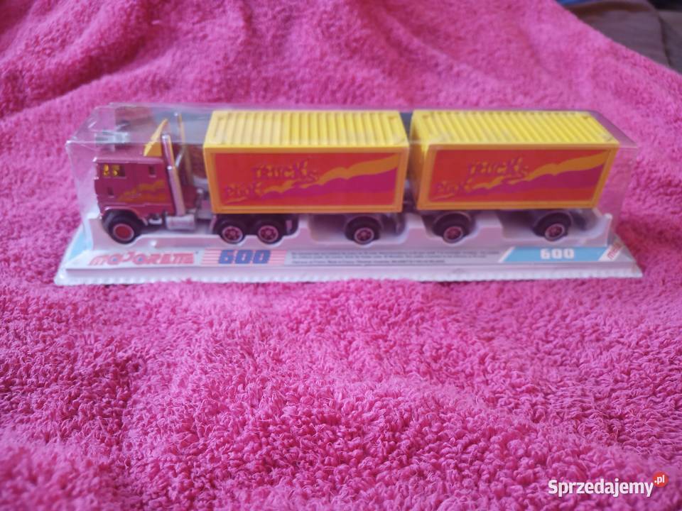 Ciężarówka z przyczepami