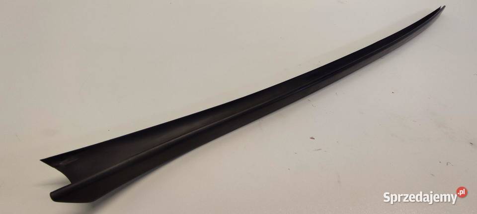 AUDI Q3 8U LISTWA SZYBY CZOŁOWEJ LEWA 8U0854327 osobowe