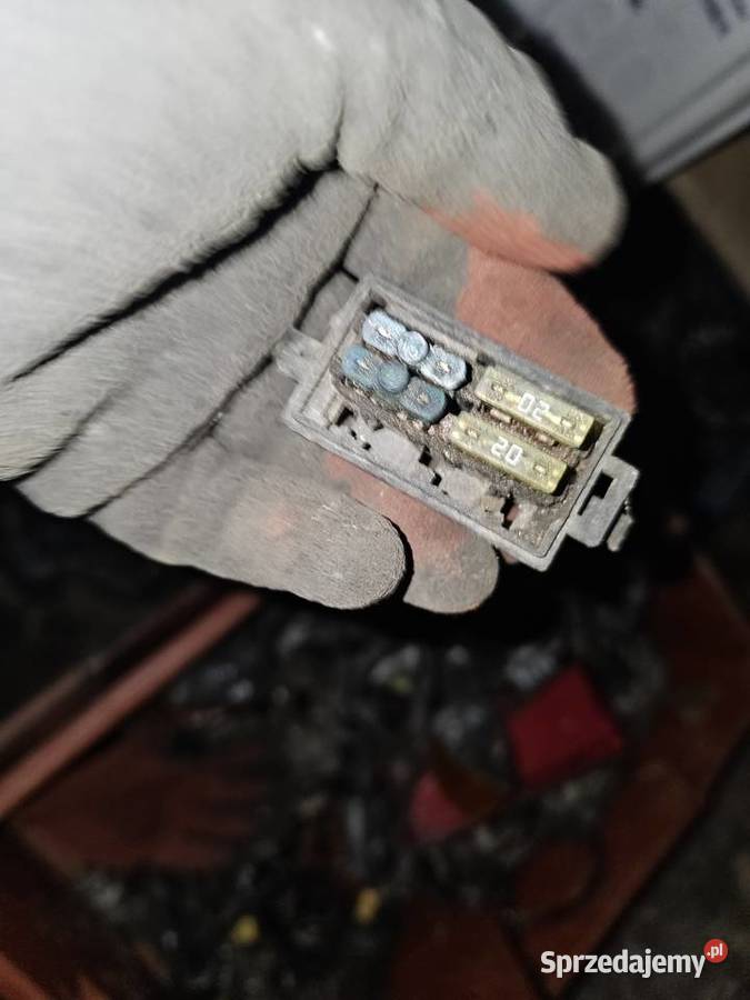 Suzuki DR 800 750 skrzynka bezpieczników fuse Jelenia Góra