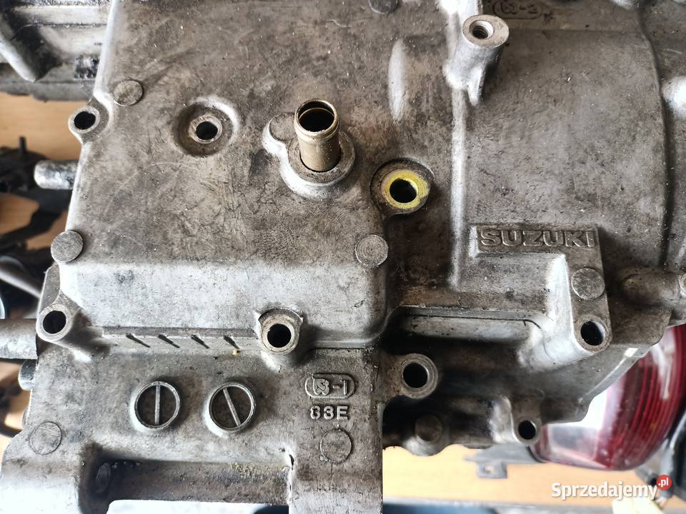 GSXR GSXR SRAD 99 części blok silnika alternator Wyry