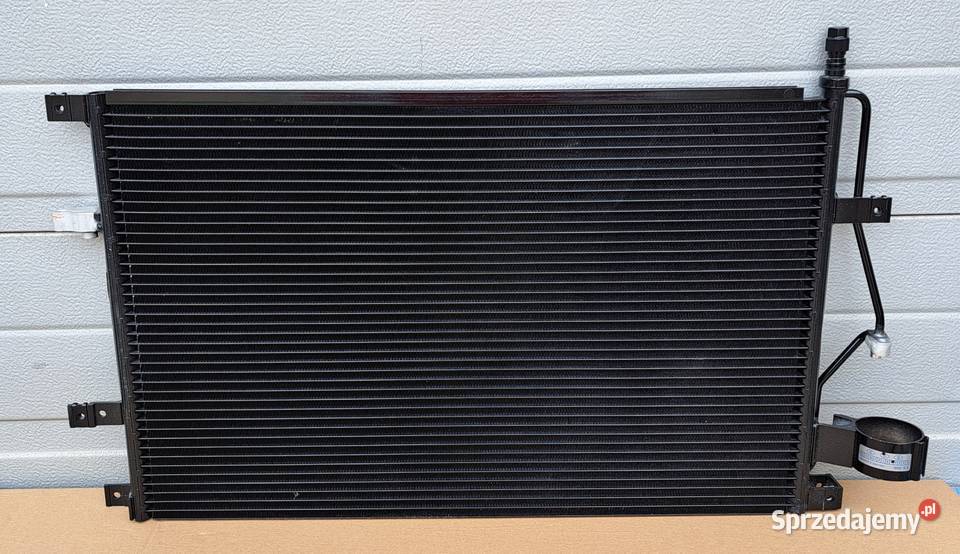 CHŁODNICA KLIMATYZACJI VOLVO XC90 30665563 osobowe Klimatyzacja Mielęcin