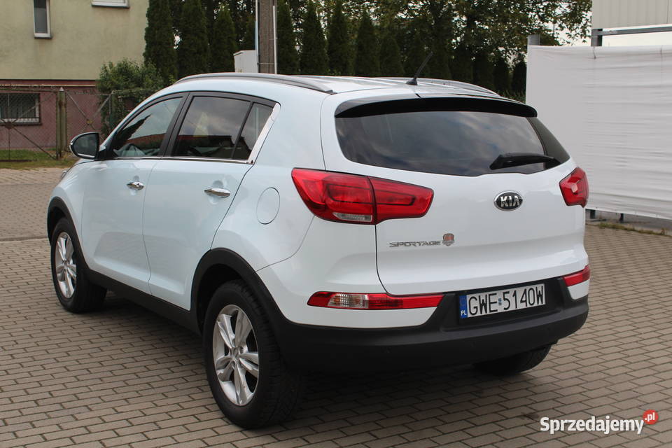 Kia Sportage 2015r 16 Benzyna Stan Bogata wersja pomorskie sprzedam