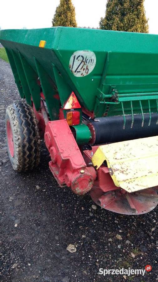 Rozsiewacz do wapna RCW 3 Krzczonów-Folwark sprzedam