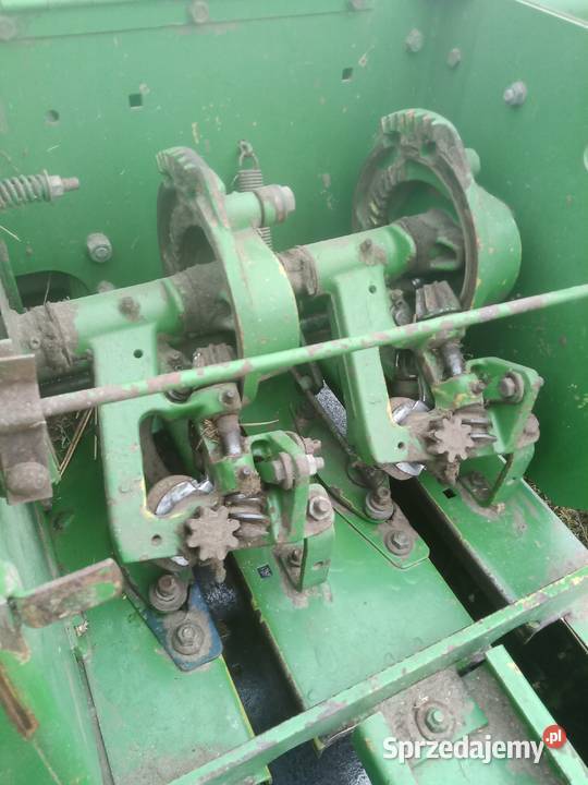 Prasa John Deere 332 Radoszyce