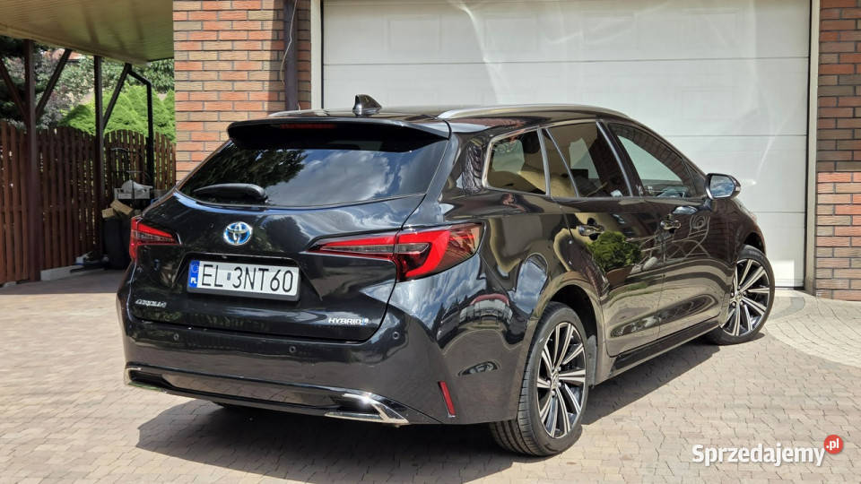 Toyota Corolla 18 140 Hybyda mały przebieg 11 immobilizer łódzkie Aleksandrów Łódzki