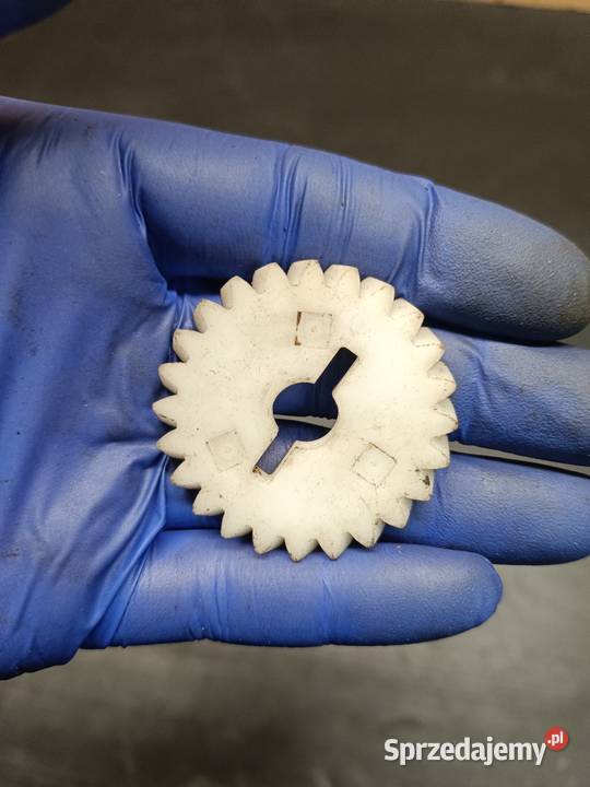 Tryb zębatka dozownika oleju pompa silnik części Gołaczewy sprzedam