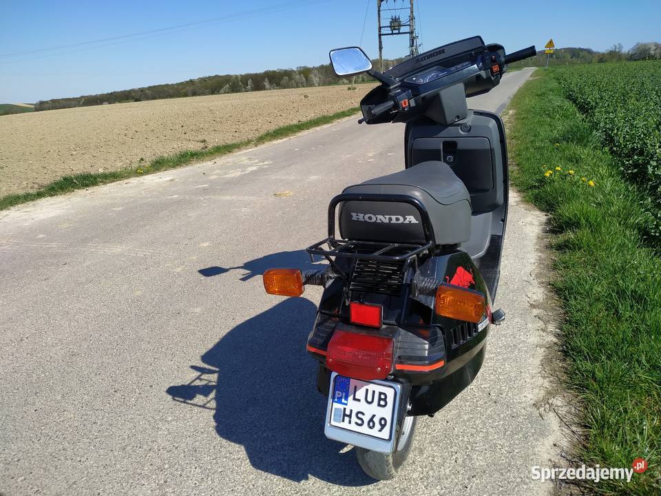 skuter Honda lead 50 remoncie czarny Osowa