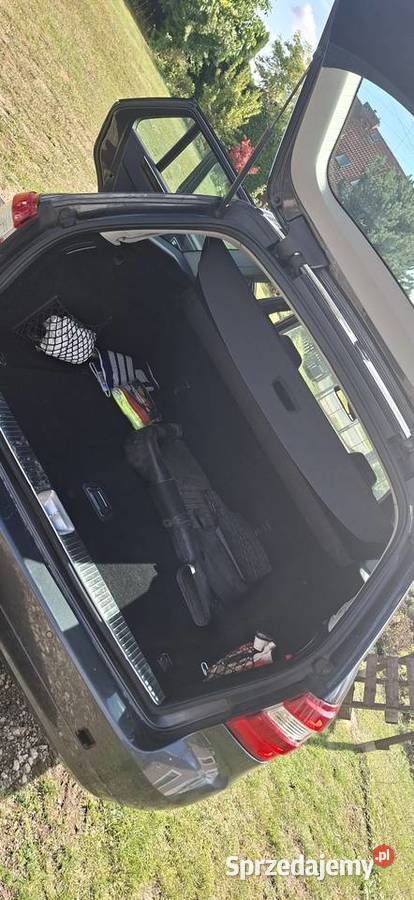 Samochód osobowy mercedes w 212 Stare Czarnowo