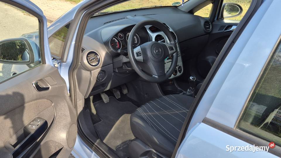 OPEL CORSA D 12B OPŁACONY Z NIEMIEC KLIMA centralny zamek Końskie sprzedam