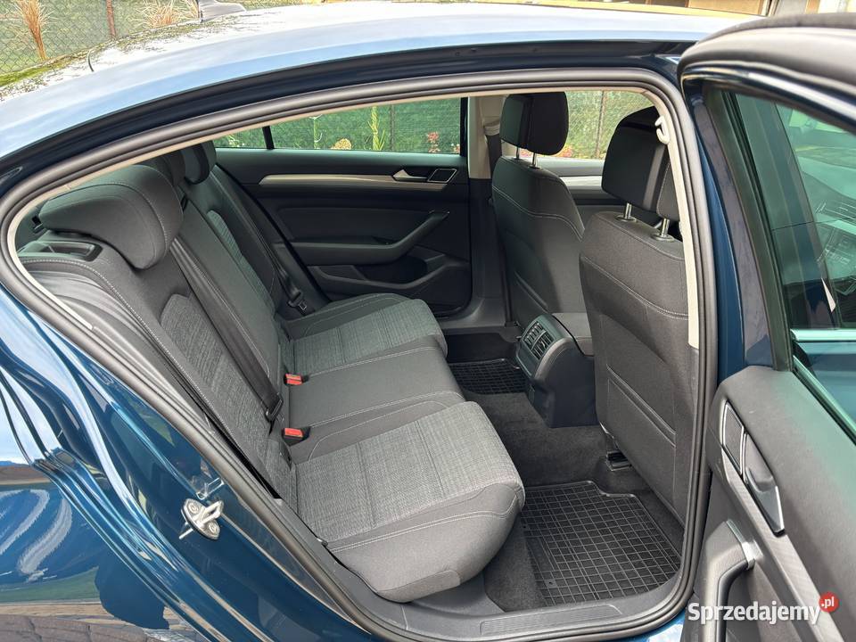 Volkswagen Passat B8 15 EVO TSI 150 DSG 2022