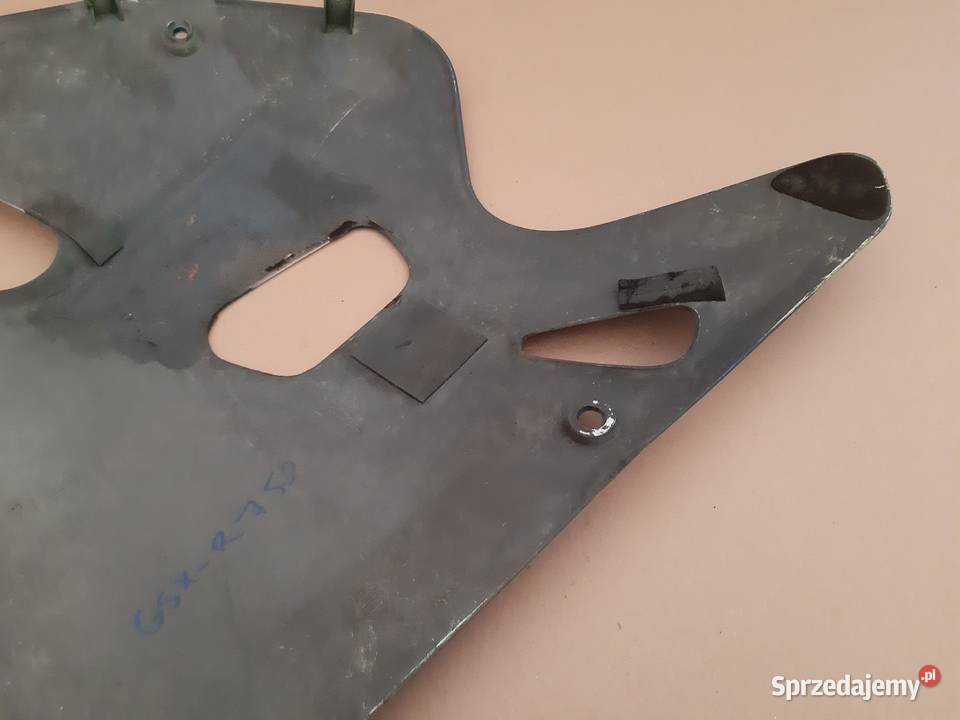 SUZUKI GSXR 750 1100 OWIEWKA BOCZEK 9447117E0