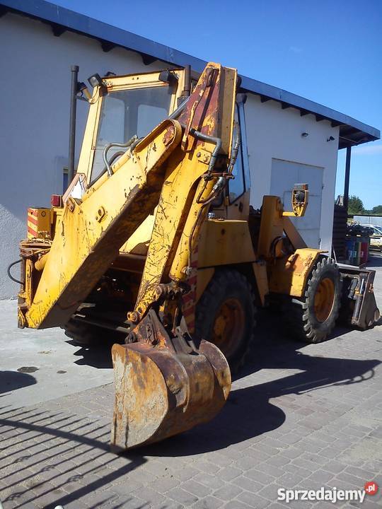 Sprzedam koparko ładowarkę FAIKomatsu 565 Ramsowo