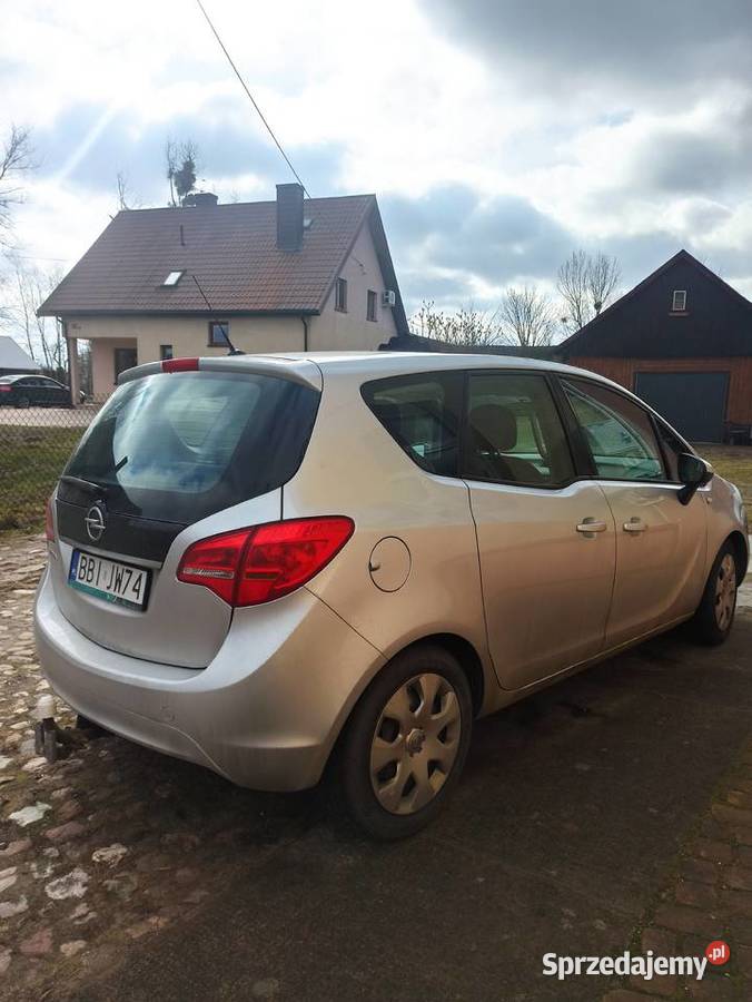 Opel Meriva Opel Meriva B nowa pompa wody nowy Bielsk Podlaski