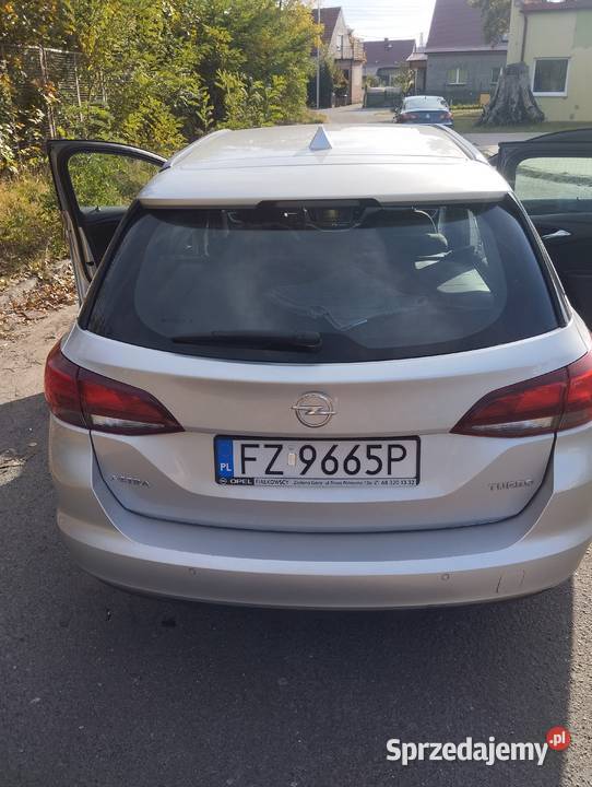 Opel Astra Sport Tourer kombi benzyna Nowa Sól