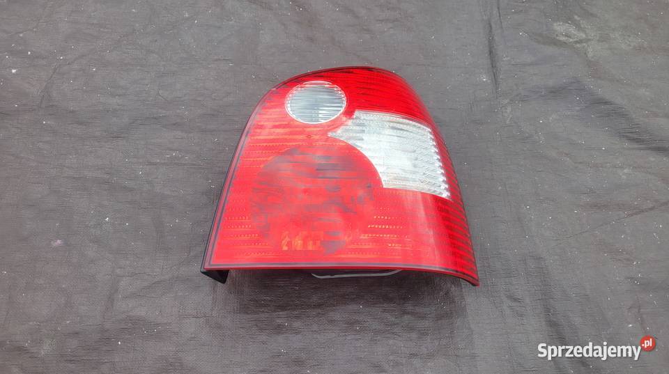 VW POLO IV 9N HB LAMPA PRAWA TYLNA PRAWY TYŁ Ruda Śląska