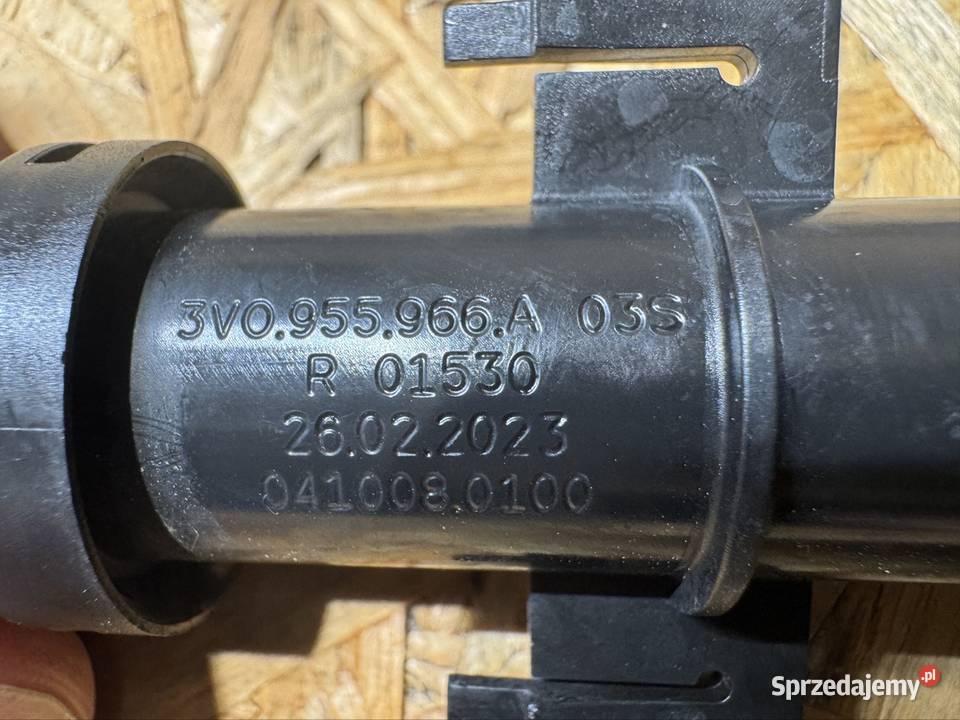 Spryskiwacz lampy przód prawy lewy skoda superb wielkopolskie Sieraków