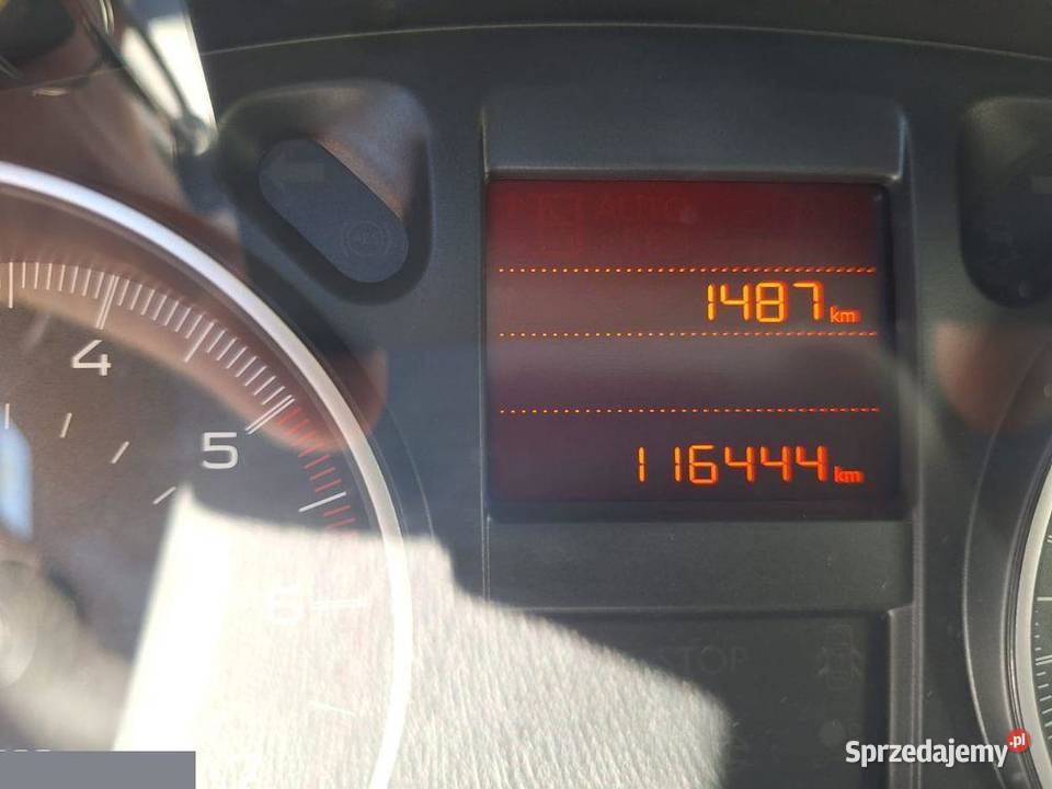 Peugeot 301 16d 100 2017r Praktyczny i 1560cm3 Bielawa sprzedam