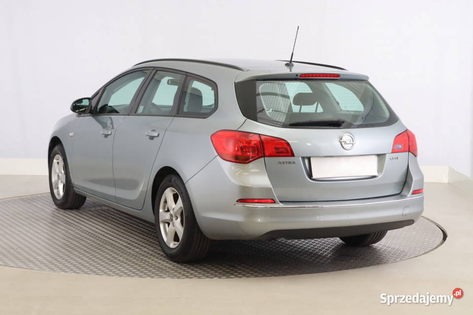 Opel Astra 17 CDTI 81KM sprzedam