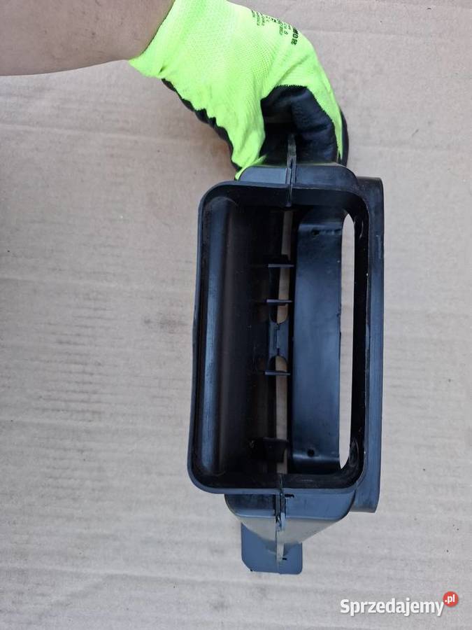 Kierownica nawiewu szyby nawiew szyby Fiat 126p Strzelce Opolskie sprzedam