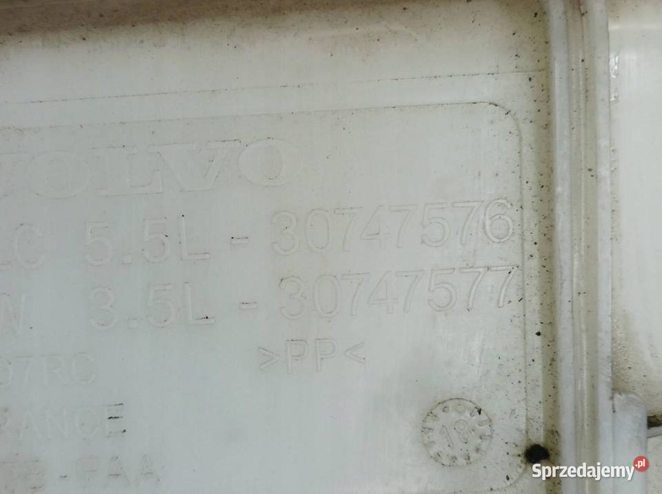 ZBIORNICZEK SPRYSKIWACZY POMPKA 30747576 Volvo osobowe