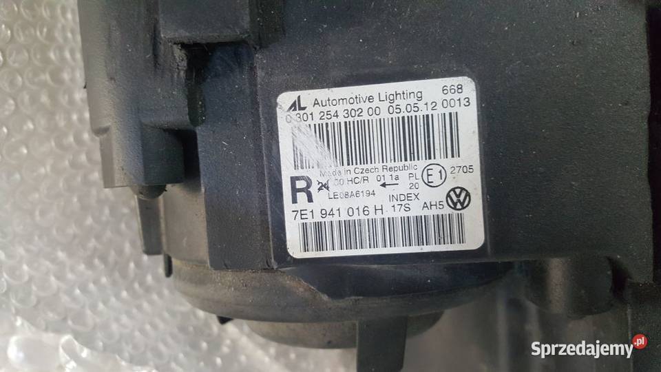 VOLKSWAGEN T5 T6 LAMPA PRAWA PRZÓD Tarnów