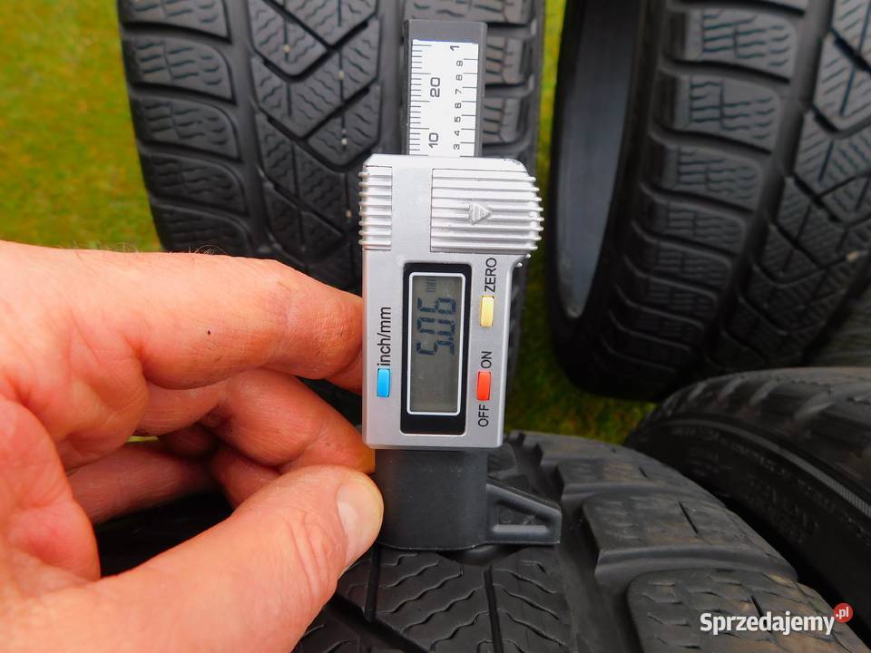 4x opony zimowe Pirelli Sottozero 3 20540R17 Tarnów