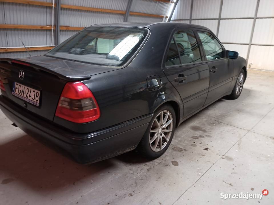 Mercedes w202 nowości w rodzinie Zamiana na busa Mercedes-Benz Witnica sprzedam