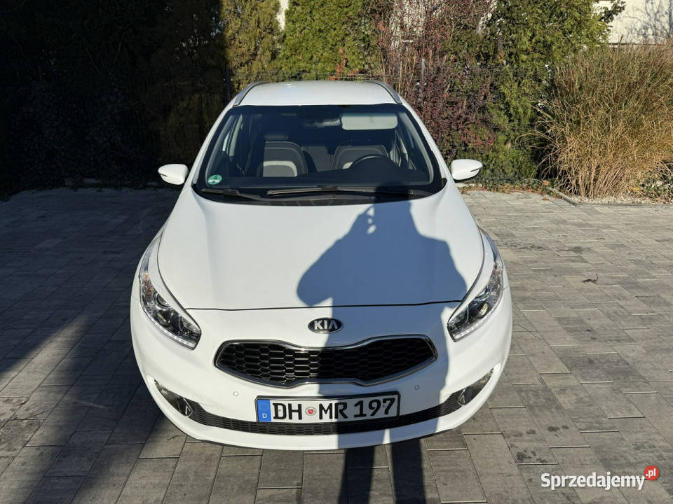 Kia Ceed Zadbana bezwypadkowa przepiękny perłowy wielkopolskie Poznań sprzedam