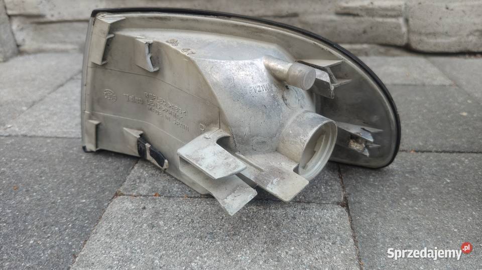 Zestaw lampy Audi A4 B5 reflektor lewy Łódź