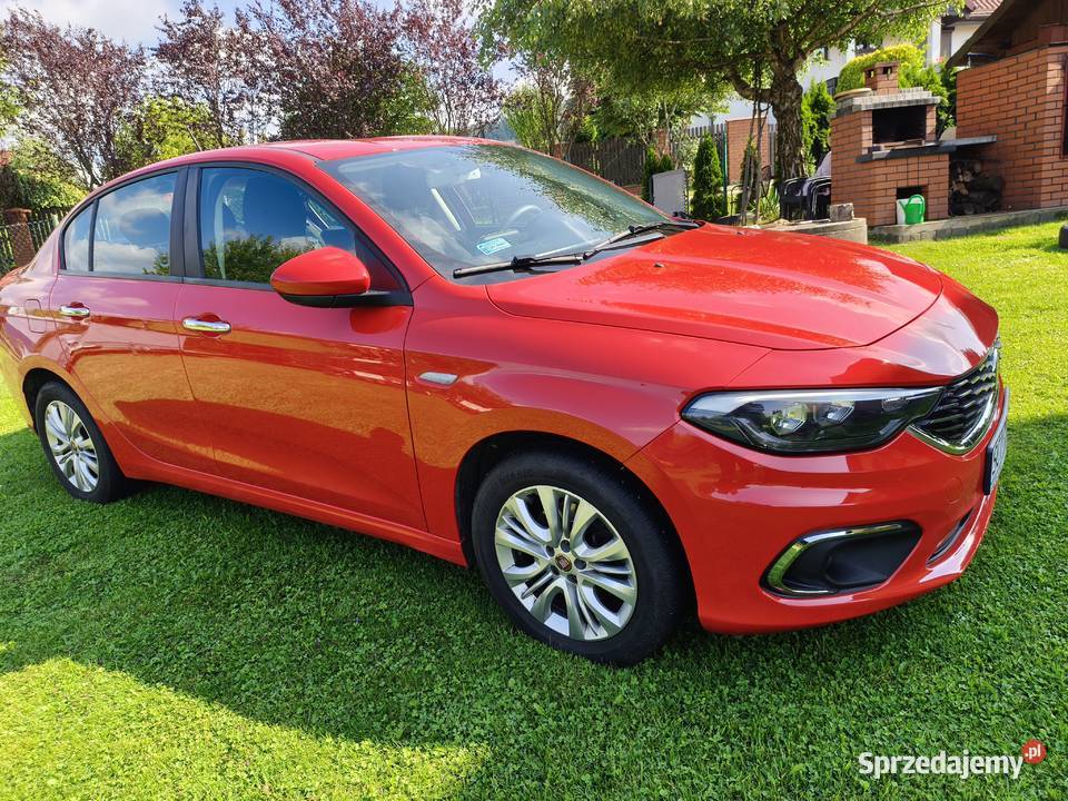 Fiat Tipo Sedan 14 Benzyna 95 nieuszkodzony Górki Małe