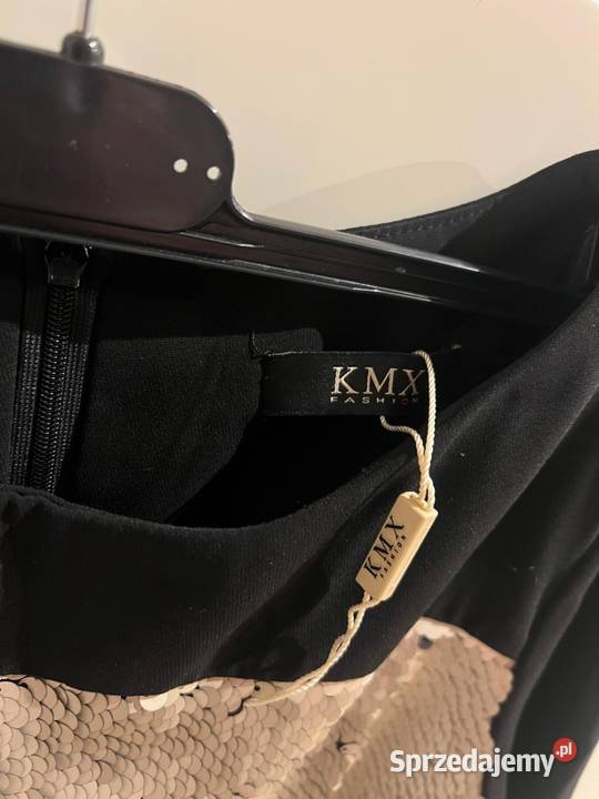 Nowa piękna wieczorowa sukienka z błyszczącym