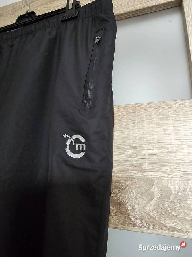 Spodnie męskie ocieplane na gumce z kolekcji Oświęcim