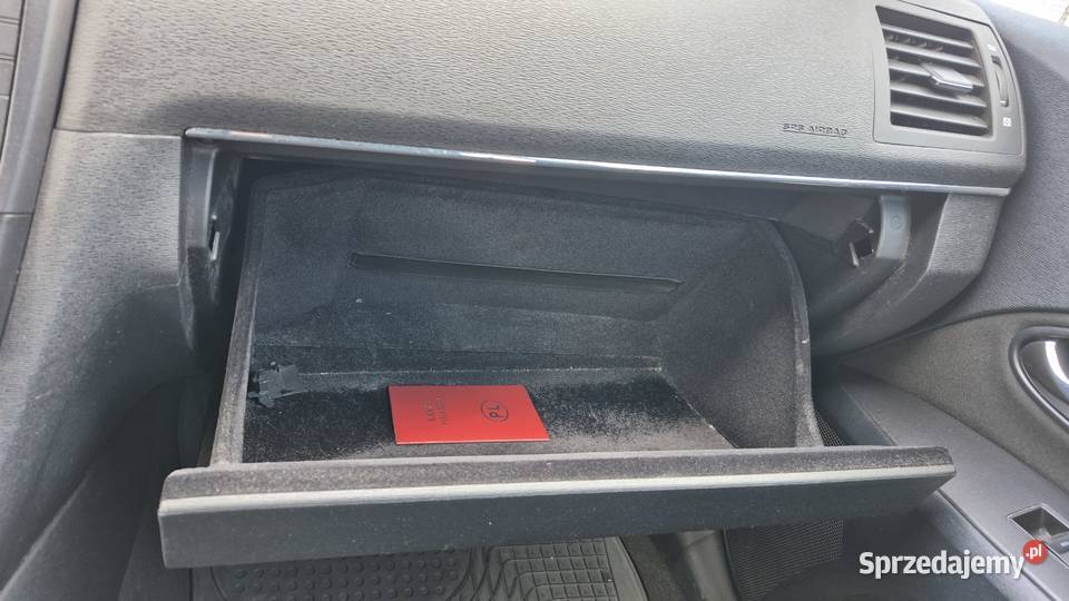 Toyota Avensis kombi 2010 salon Polska super Rok produkcji 2010