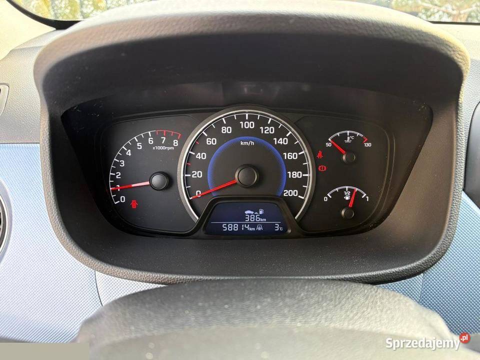 Hyundai i10 10 Benzyna Classic 67 2017r wielkopolskie Krotoszyn