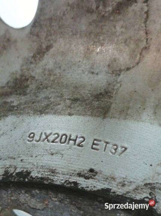 FELGA ALUMINIOWA R20 5X112 ET37 OC65MM 9JX20H2