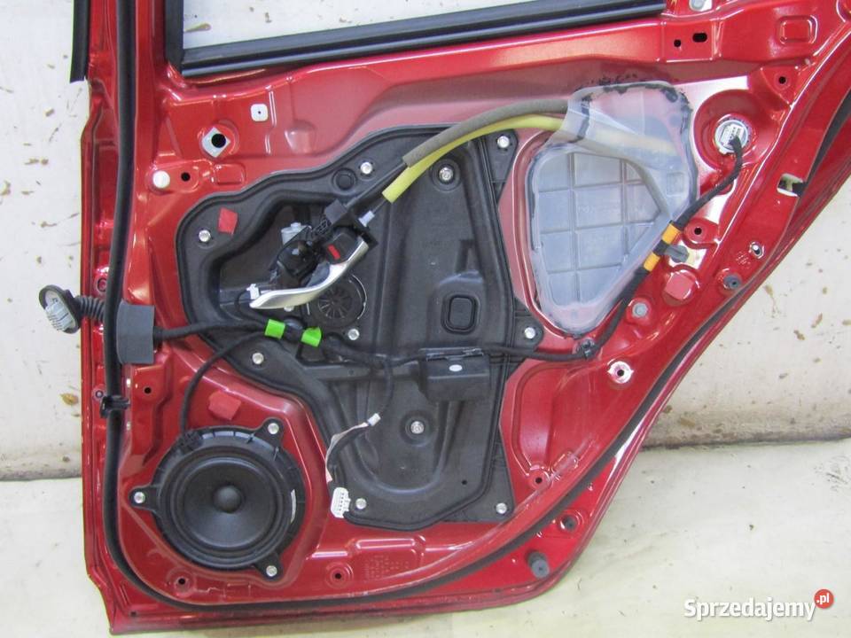 DRZWI KOMPLETNE PRAWY TYŁ PRAWY TYLNE MAZDA 3 BM Drzwi