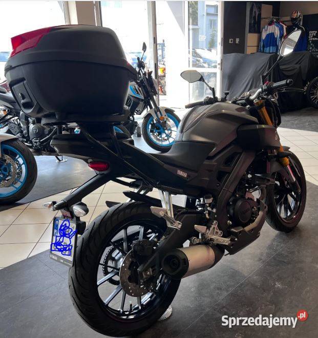 Kufer 39l plus stelaż kufra do MT125 kujawsko-pomorskie