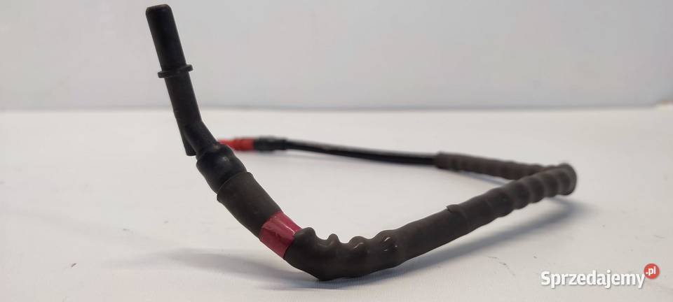 VOLVO V60 PRZEWÓD PALIWOWY 31302392