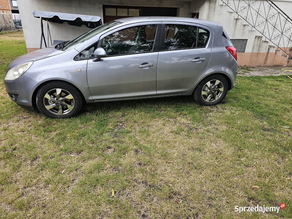 Opel Corsa D 2008r bogate wyposażenie Radom