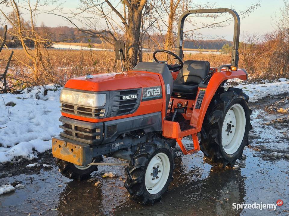 Traktorek KUBOTA GT23D 23 44 Wspomaganie