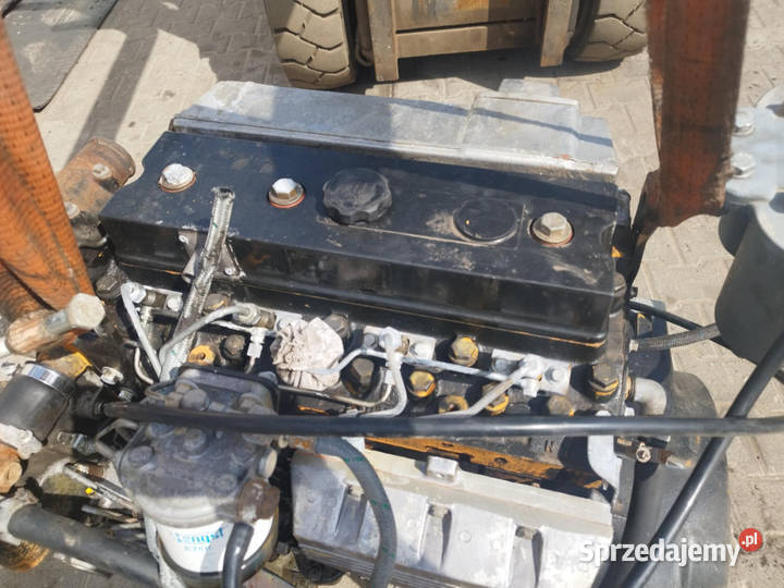 Silnik PERKINS 4 cylindrowy Turbo A4 Do silnik Strzyżew