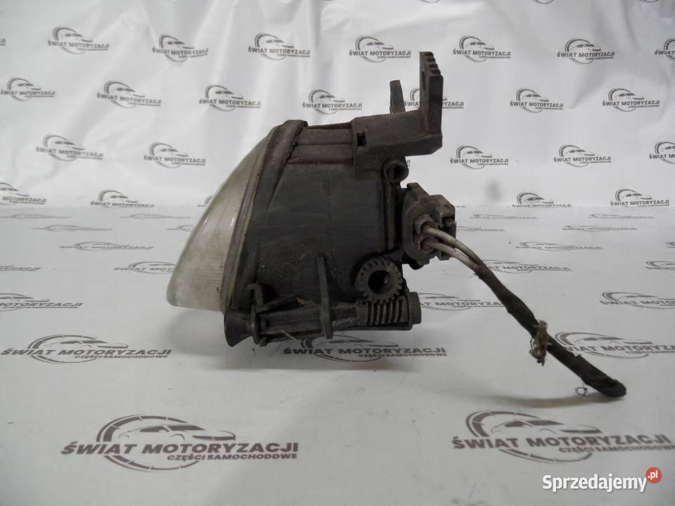 A3 8PA LIFT 09r halogen lewy przód 8E0941699 sprzedam