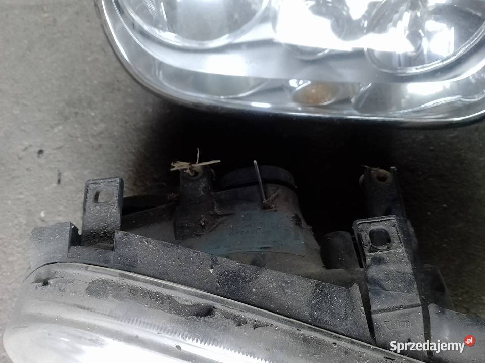 Lampa prawa przednia golf 4 Nowy Dwór sprzedam