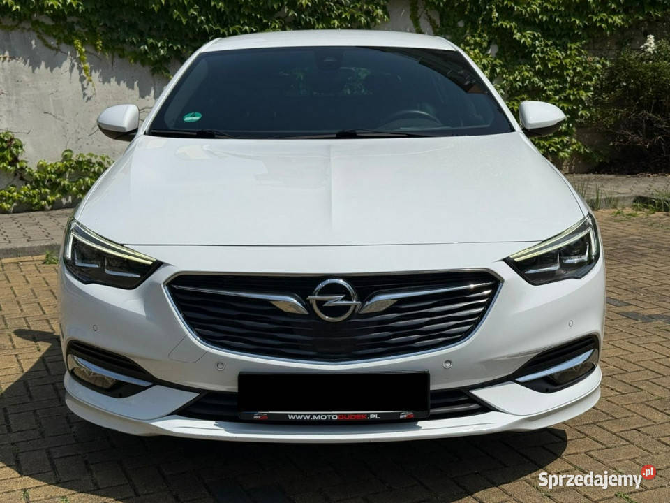 Opel Insignia Grand Sport stan 4x4 serwisowana