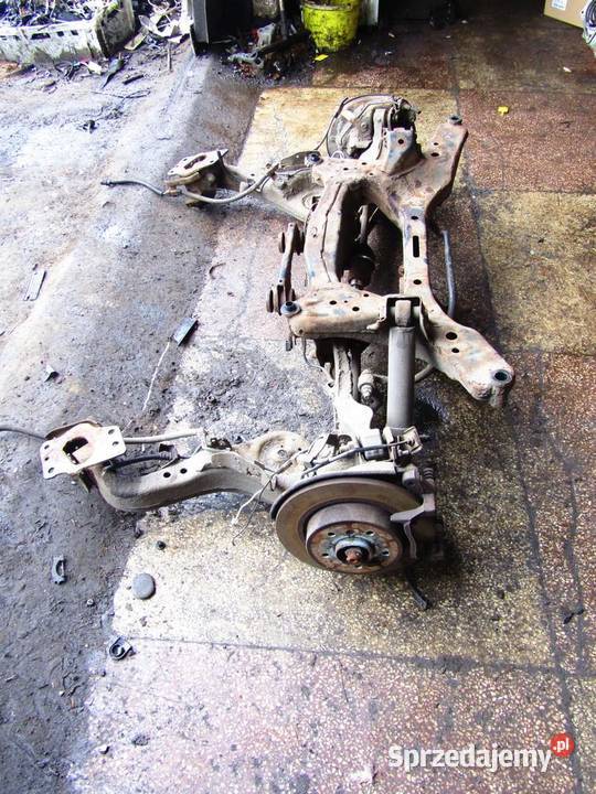 BELKA OŚ ZAWIESZENIA TYLNA TYŁ 16 DCI 4X4 NISSAN osobowe