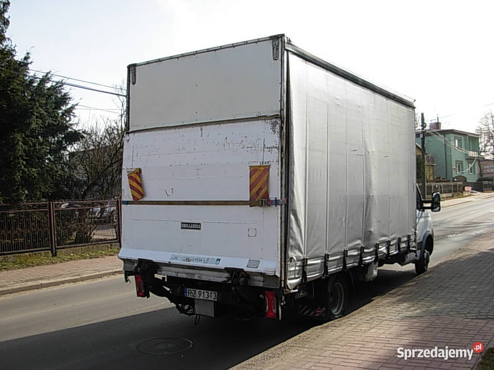 IVECO DAILY 30 2007 PLANDEKA Z WINDA Częstochowa sprzedam