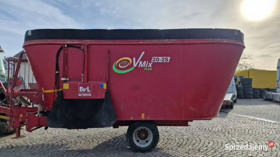 maszyny do obsługi inwentarza żywego inny BVL V nieuszkodzony Głogówek