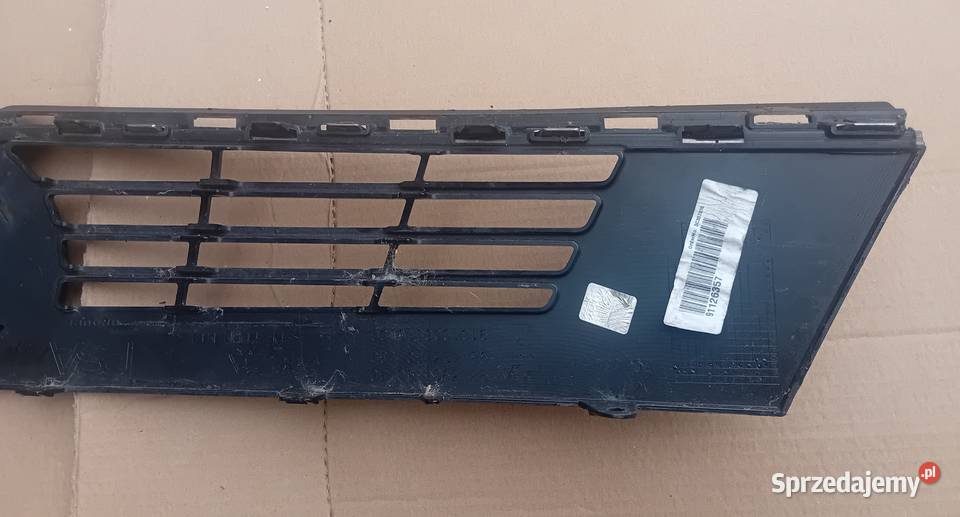 Opel Astra VI L 22 grill atrapa chłodnicy Przeźmierowo