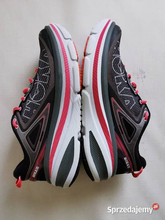 Hoka One One 42 st idealny sprzedam