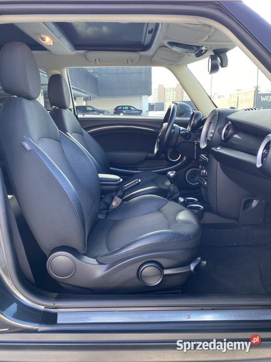 Mini Cooper S bezwypadkowy z historią CD Warszawa